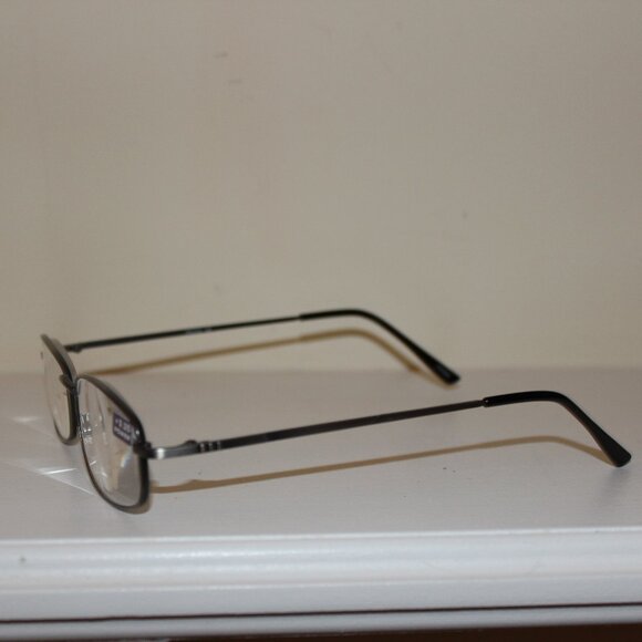 Hilco Reading Glasses +3.25 (VR105) - Picture 2 of 6